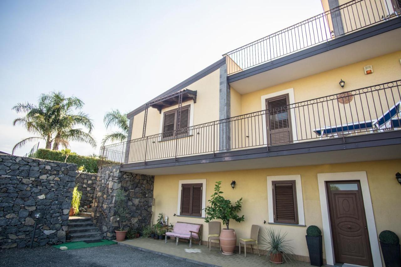 Villa Gusmano Piedimonte Etneo Exterior photo